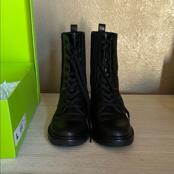 Combat Boots - Picture 3 of 8